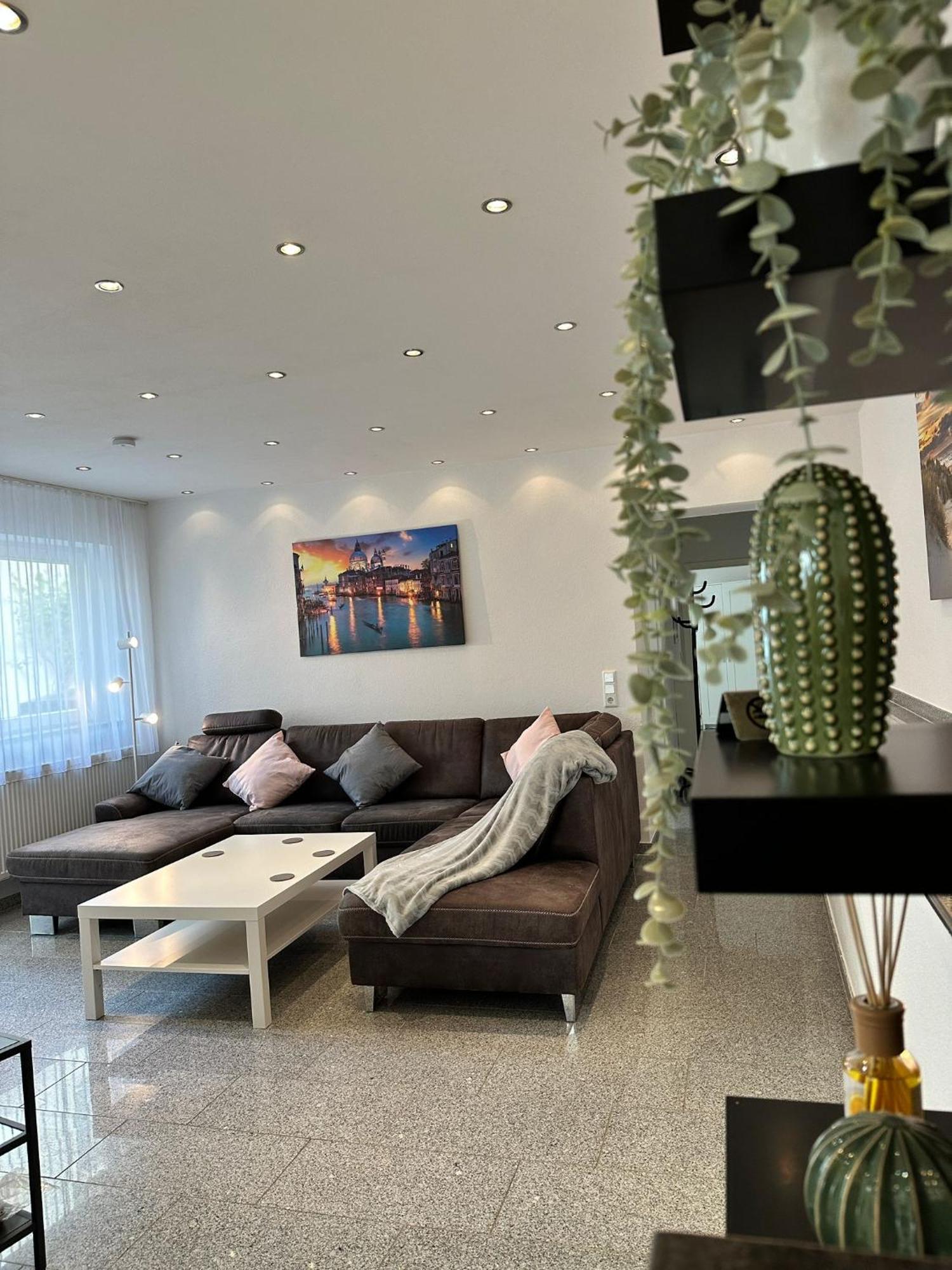 Kompakt Gottschalk Apartment Kassel